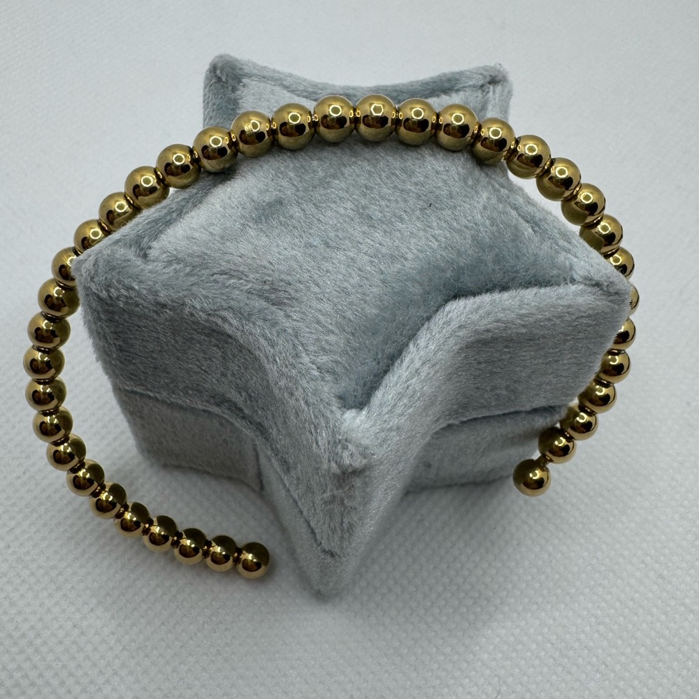 🌟 18k Gold Plated Stainless Steel almost 5mm Ball Cuff 7” wrist